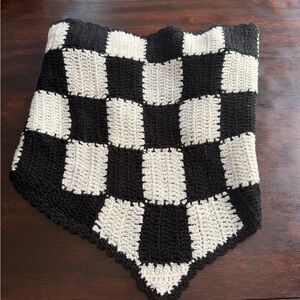 POL Black and White Crochet Top